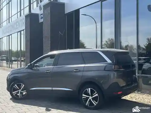 Peugeot 5008 1.2 PureTech 130 2021