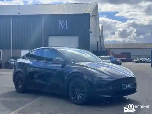 Tesla Model Y 2022