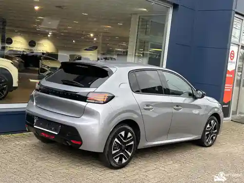 Peugeot 208 1.2 PureTech 100 2024