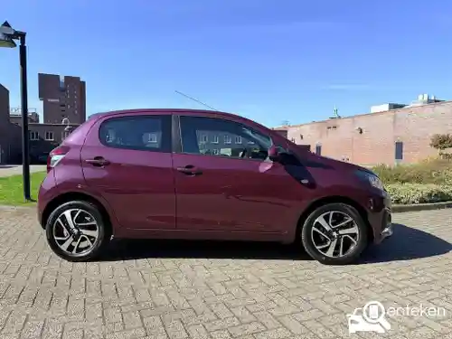 Peugeot 108 1.2 PureTech 82 2015