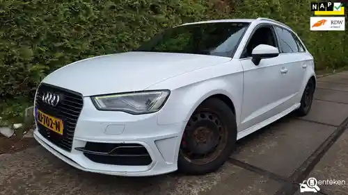 Audi A3 Sportback e-tron 2015