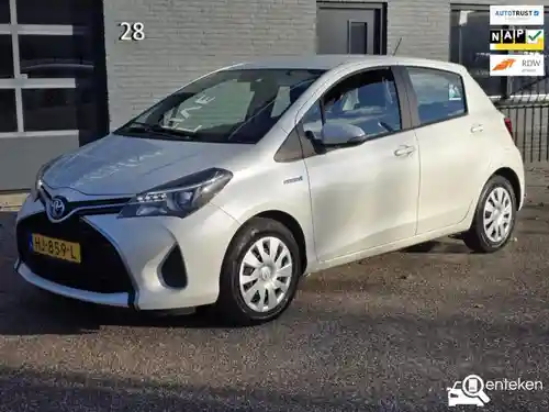 Toyota Yaris 1.5 Hybrid 2015