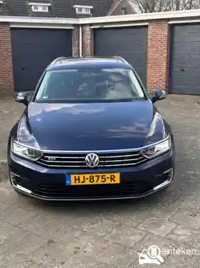 VW Passat Variant GTE 2015