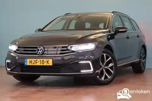 VW Passat Variant GTE 2021