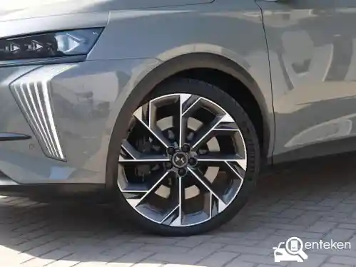 DS Automobiles DS 7 E-Tense 360 2024