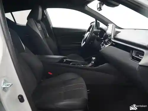 Toyota C-HR 2.0 Hybrid 2021