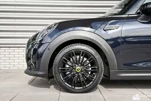 MINI  Cooper SE 2021