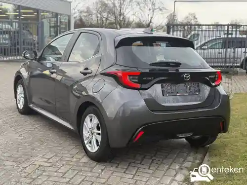 Mazda 2 Hybrid 2023
