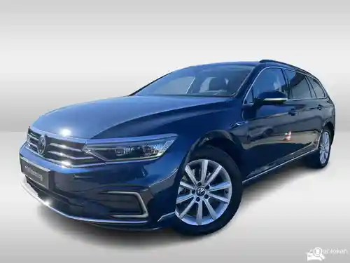 VW Passat Variant GTE 2021