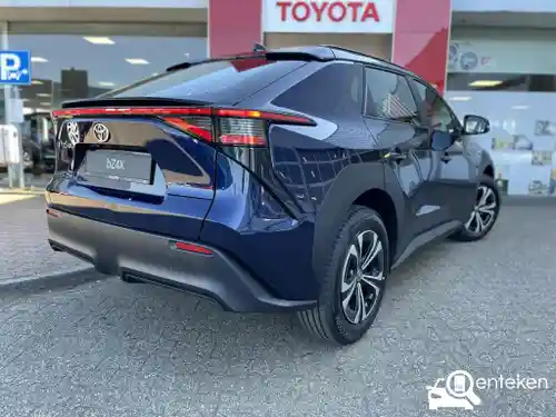 Toyota bZ4X 2025