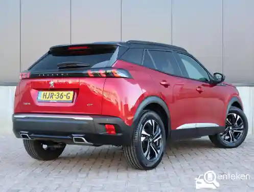 Peugeot 2008 1.2 PureTech 130 2021