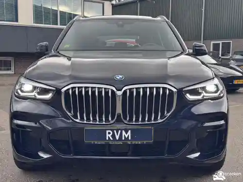 BMW X5 xDrive45e 2023