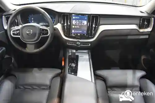 Volvo XC60 Plug-in Hybrid T6 2025