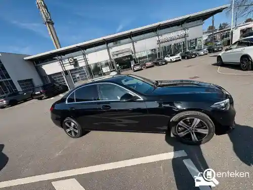 Mercedes-Benz C 300 e 2022