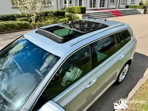 VW Passat Variant GTE 2015