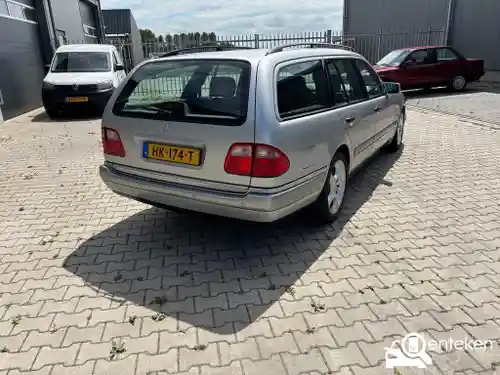 Mercedes-Benz E 240 T-model 1998