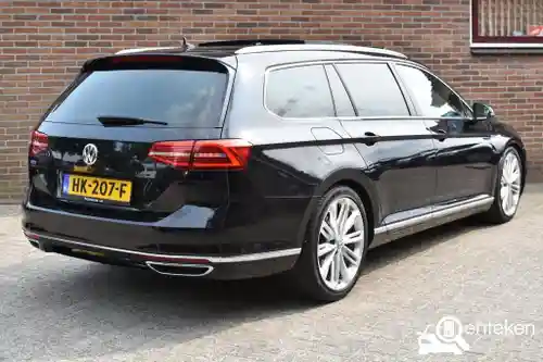 VW Passat Variant GTE 2015