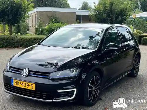 VW Golf GTE 2015