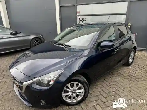 Mazda 2 SKYACTIV-G 90 2015