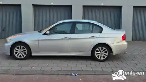 BMW 318i 2008
