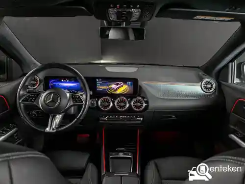 Mercedes-Benz EQA 250+ 2025