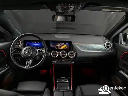 Mercedes-Benz EQA 250+ 2025