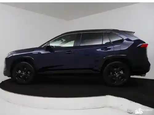 Toyota RAV4 2.5 Hybrid 2019