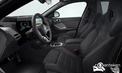BMW M135 2025