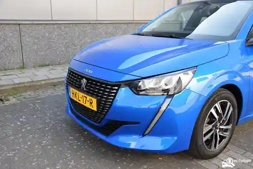 Peugeot 208 1.2 PureTech 100 2021