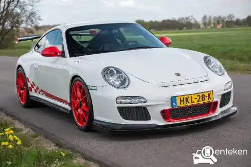 Porsche 911 GT3 2010