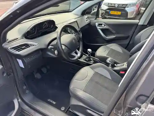 Peugeot 2008 1.2 PureTech 130 2019