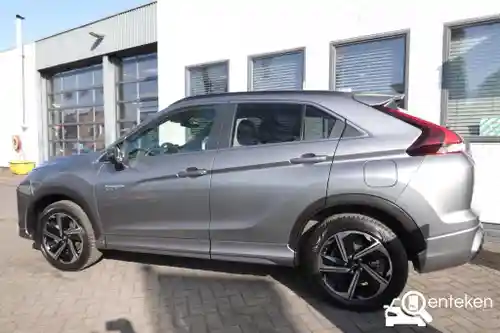 Mitsubishi Eclipse Cross 2.4 Plug-In Hybrid 2024