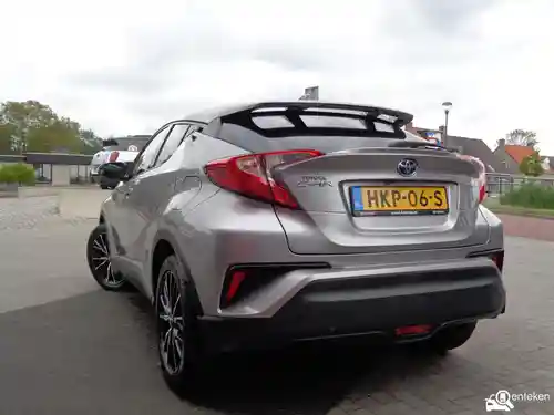 Toyota C-HR 1.8 Hybrid 2018