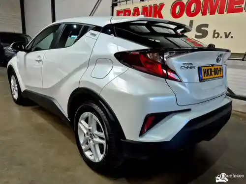 Toyota C-HR 1.8 Hybrid 2022