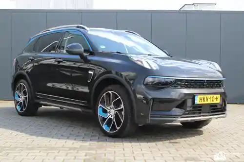 Lynk & Co 01 1.5TD PHEV 2022