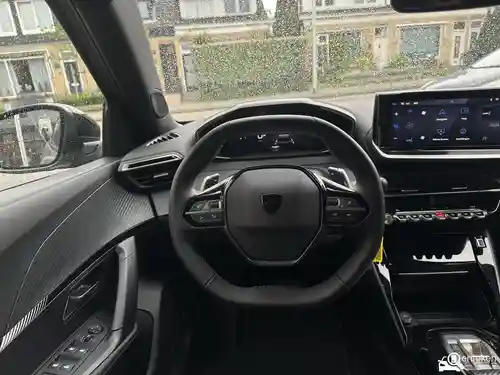 Peugeot 2008 1.2 PureTech 130 2024