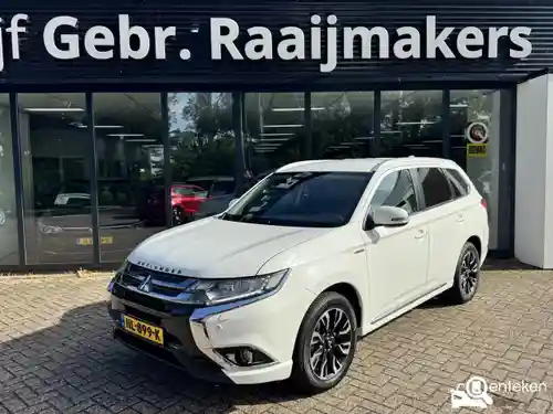 Mitsubishi Outlander 2.0 Plug-In Hybrid 2015