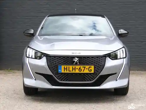 Peugeot 208 1.2 PureTech 100 2023