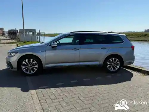 VW Passat Variant GTE 2020