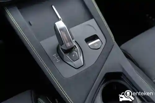 Lynk & Co 01 1.5TD PHEV 2025