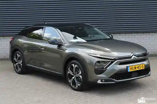 Citroen C5 X Hybrid 180  2025