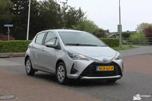 Toyota Yaris 1.5 Hybrid 2020