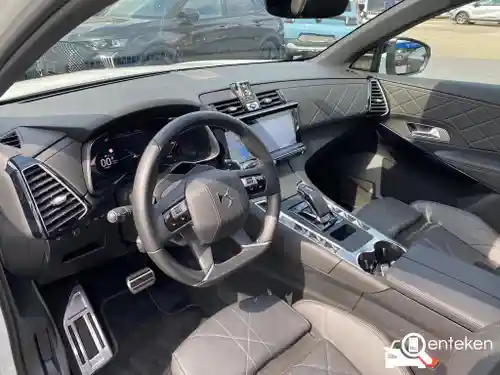 DS Automobiles DS 7 E-Tense 300 2024