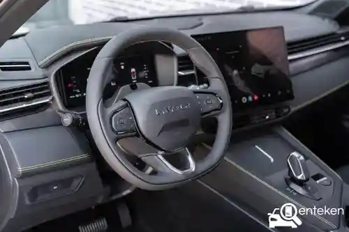 Lynk & Co 01 1.5TD PHEV 2025