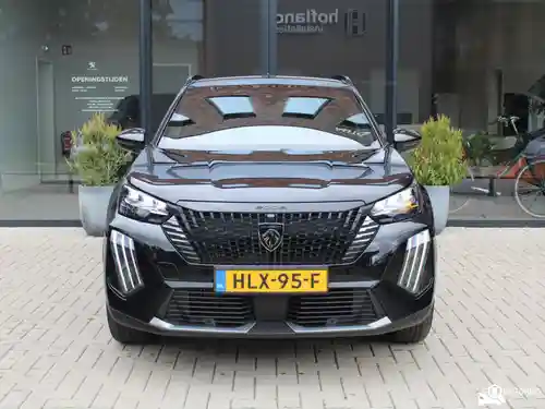 Peugeot 2008 1.2 PureTech 130 2024