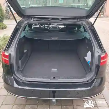 VW Passat Variant GTE 2015
