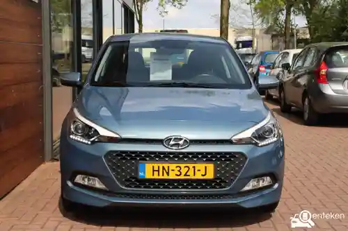 Hyundai i20 1.2 blue 2016