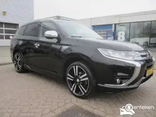 Mitsubishi Outlander 2.0 Plug-In Hybrid 2015