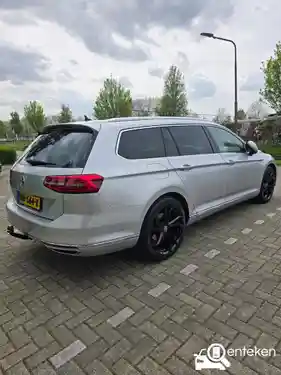 VW Passat Variant GTE 2015