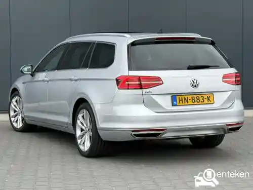 VW Passat Variant GTE 2015